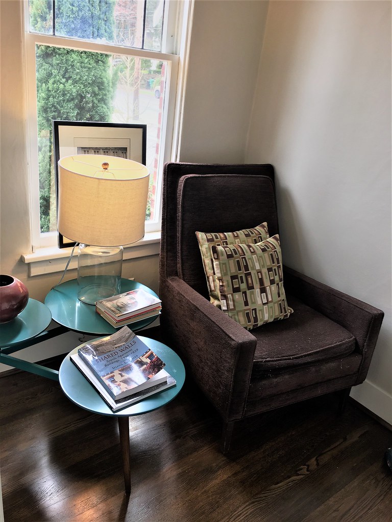 How to Keep Tidy Yours Small Apartment: 5 Tips 1 33132037273 b4aab2bc88 b1